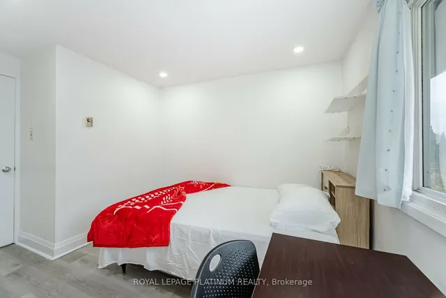 Additional image 23 of 3 Hollyhedge Crt