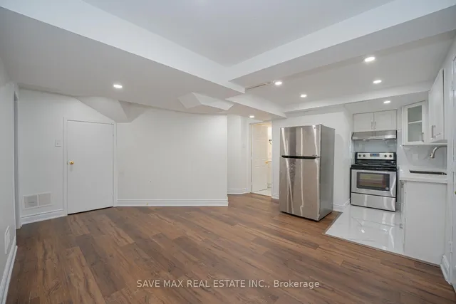 Additional image 32 of 12 Woodvalley Dr