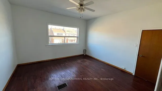 Additional image 11 of 1836 Dufferin St