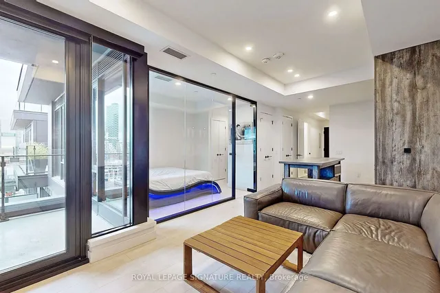 Additional image 5 of 505 Richmond St Unit 1201