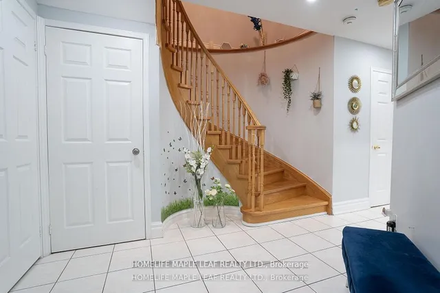 Additional image 5 of 71 Tumbleweed Tr