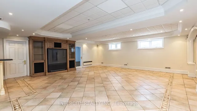 Additional image 31 of 10829 McVean Dr