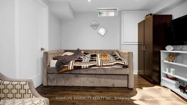 Additional image 37 of 75 Stoneledge Circ