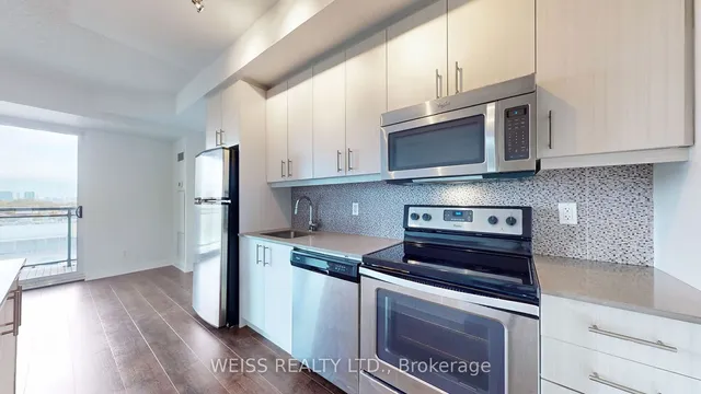 Additional image 11 of 760 The Queensway Unit 506