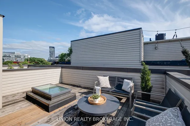 Additional image 19 of 443C Queen St