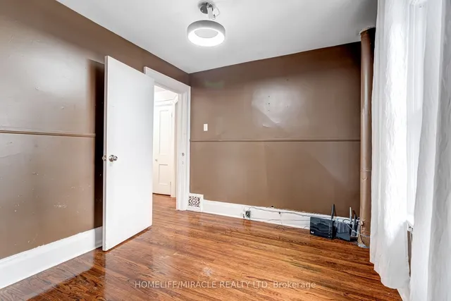 Additional image 22 of 8 Mill St