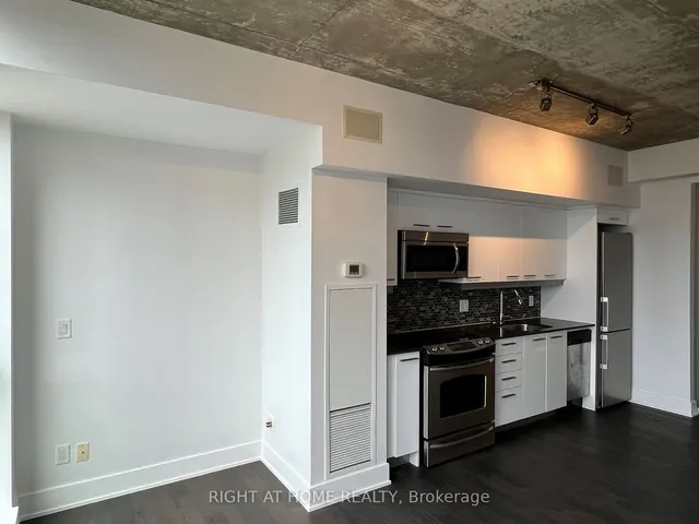 Additional image 15 of 630 Queen St Unit 407