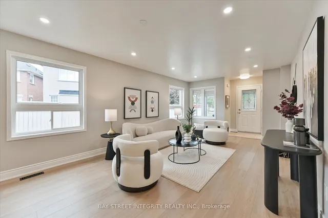 Additional image 4 of 3 Solstice Dr