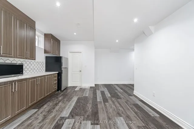 Additional image 34 of 20 Foothills Cres