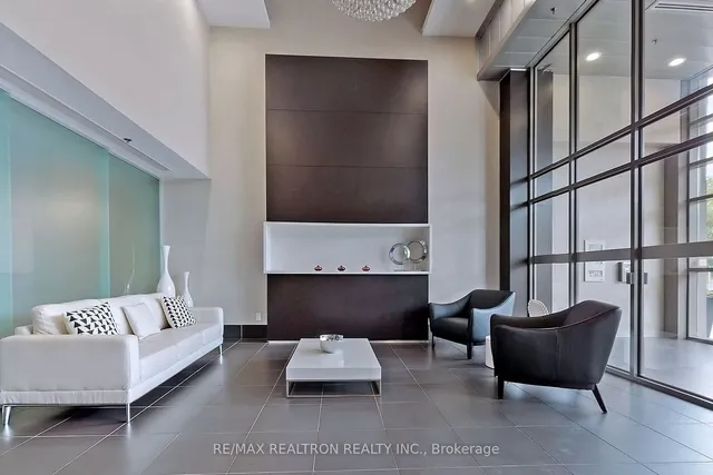 Additional image 5 of 120 Dallimore Circ Unit 201