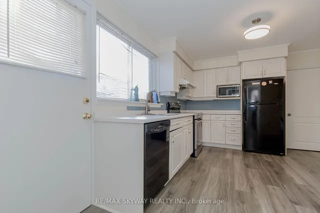 Additional image 6 of 115 Aloma Cres