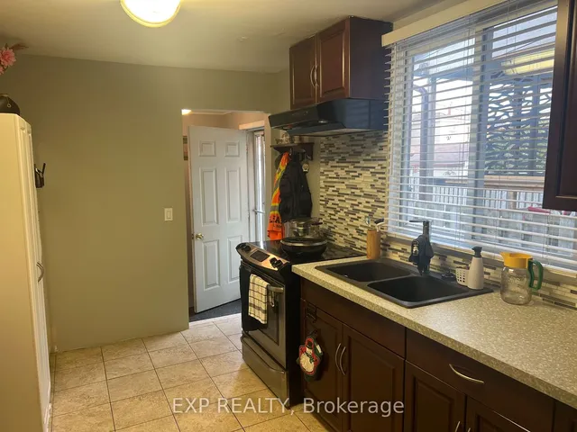 Additional image 15 of 109 Sellers Ave
