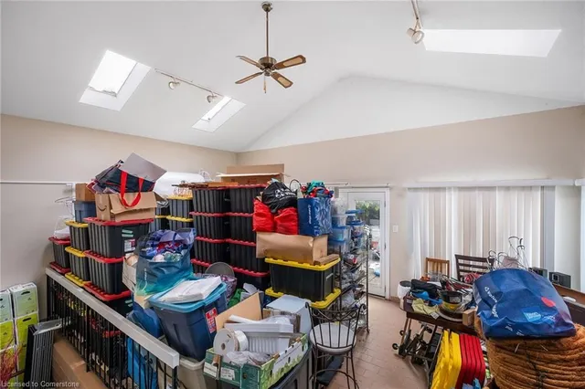 Additional image 24 of 15 Rosewood Ave