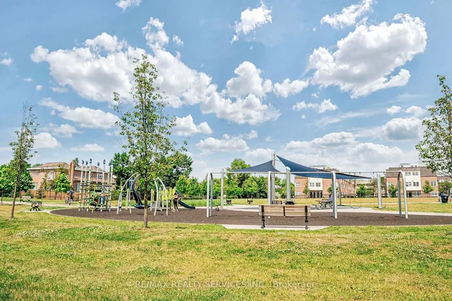 Additional image 27 of 3091 Dufferin St Unit 1006