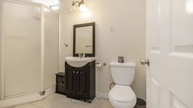 Additional image 35 of 42 Caruso Dr