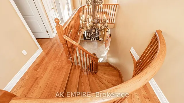 Additional image 19 of 67 Saint Hubert Dr