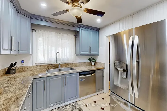 Additional image 7 of 14 Greenhills Sq