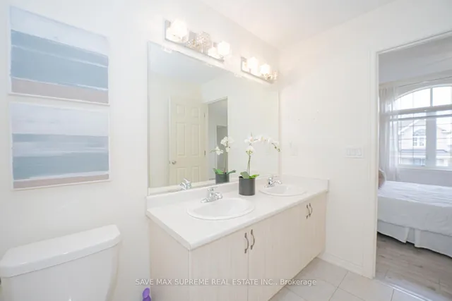 Additional image 25 of 35 Hogan Manor Dr