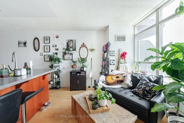 Additional image 16 of 255 Richmond St Unit 1517