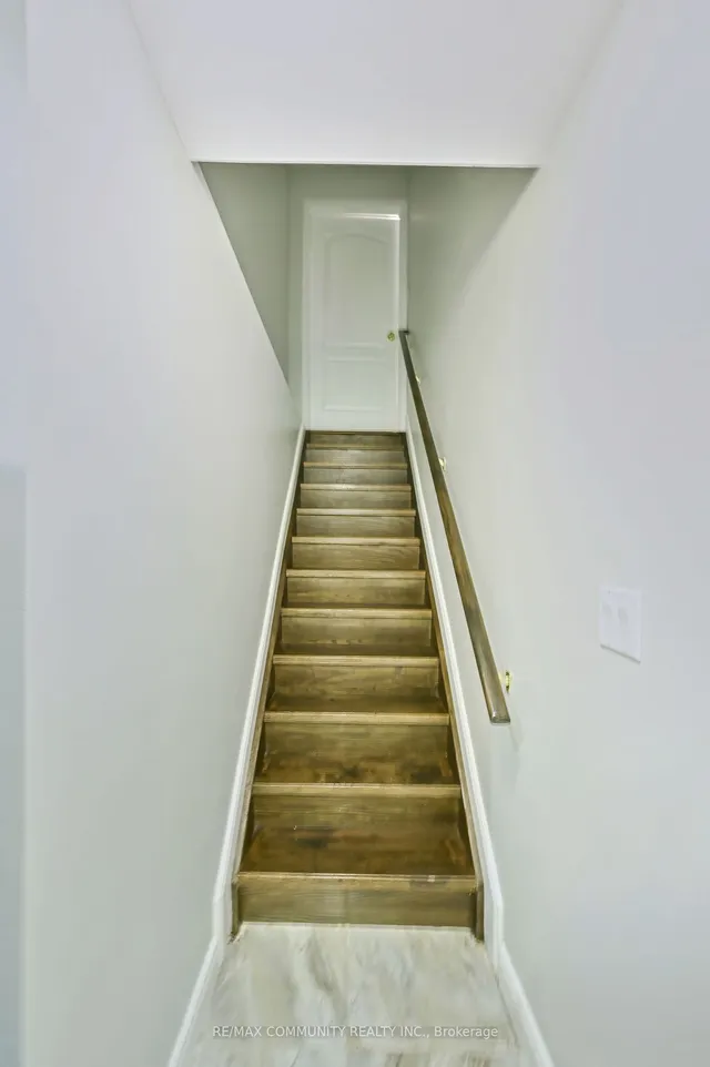 Additional image 30 of 27 Horizon St