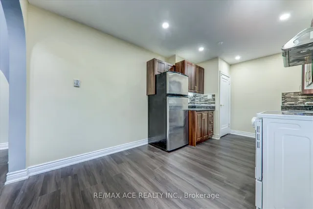 Additional image 11 of 5 Willowlea Dr