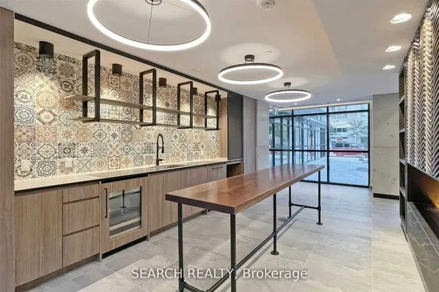 Additional image 19 of 251 Manitoba St Unit 1211