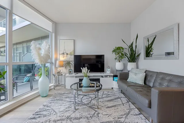 Additional image 10 of 80 Marine Parade Dr Unit 201