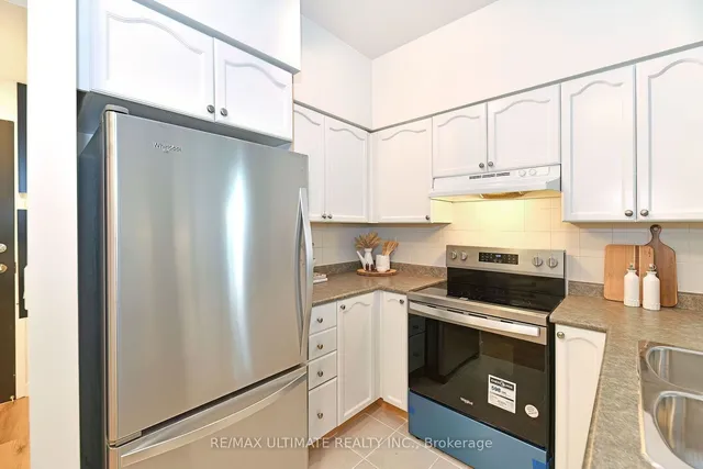 Additional image 9 of 231 Fort York Blvd Unit 824