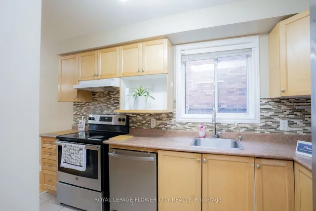 Additional image 9 of 21 Summerdale Cres