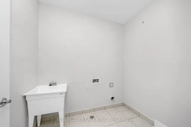 Additional image 37 of 38 Keyworth Cres