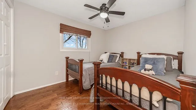 Additional image 22 of 60 Roehampton Cres