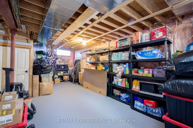 Additional image 28 of 38 Pappain Cres