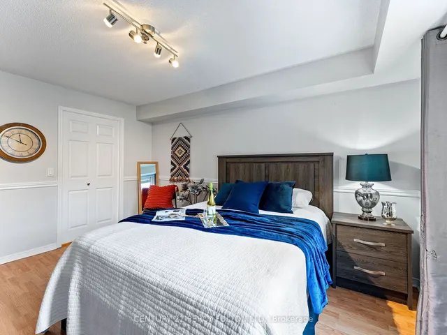 Additional image 28 of 684 Warden Ave Unit 216