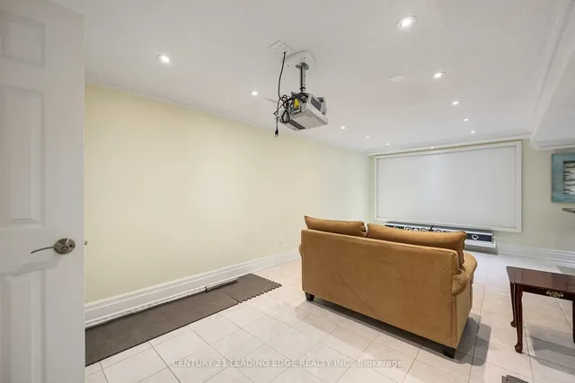 Additional image 25 of 11 Carisbrooke Sq