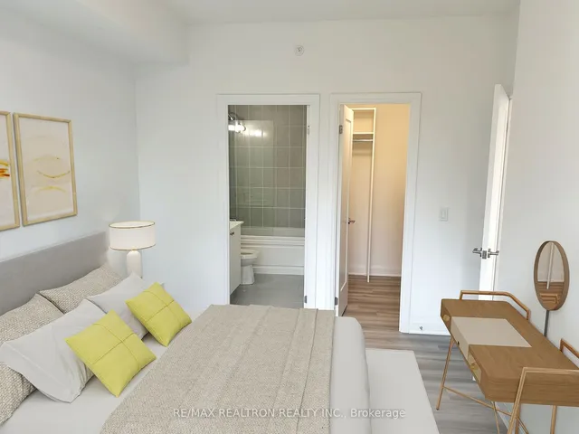 Additional image 8 of 3220 Sheppard Ave Unit 218