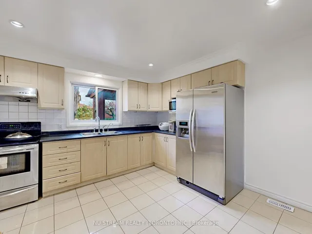 Additional image 11 of 83 Corinthian Blvd