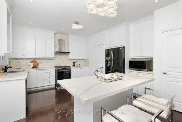 Additional image 12 of 20 Proud Crt