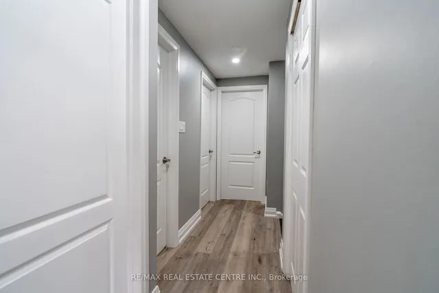 Additional image 26 of 118 Darras Crt