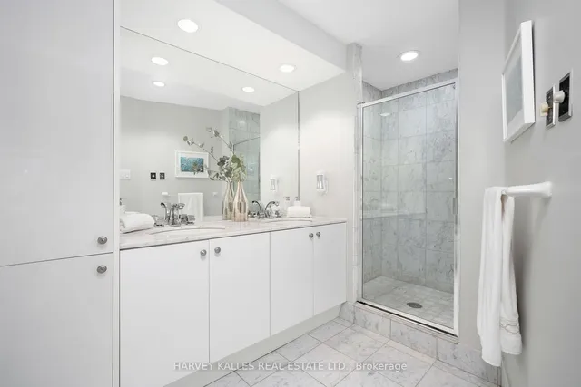 Additional image 22 of 77 Avenue Rd Unit 506