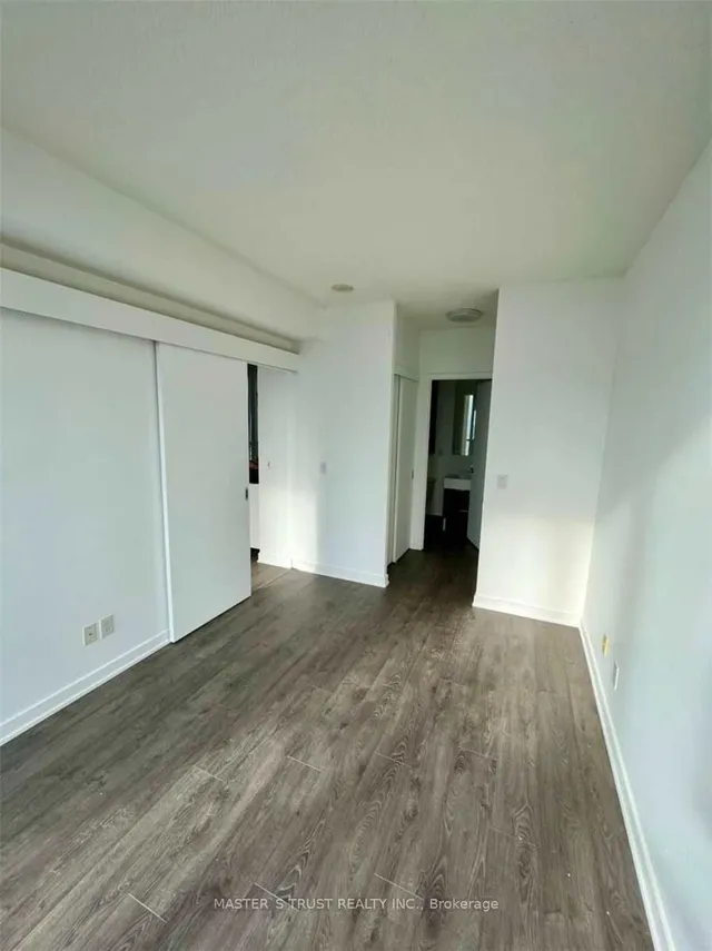 Additional image 8 of 110 Charles St Unit 2607