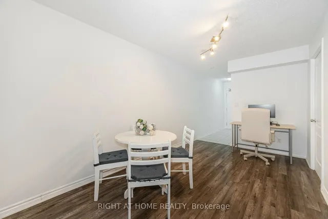 Additional image 25 of 2 Rean Dr Unit 813