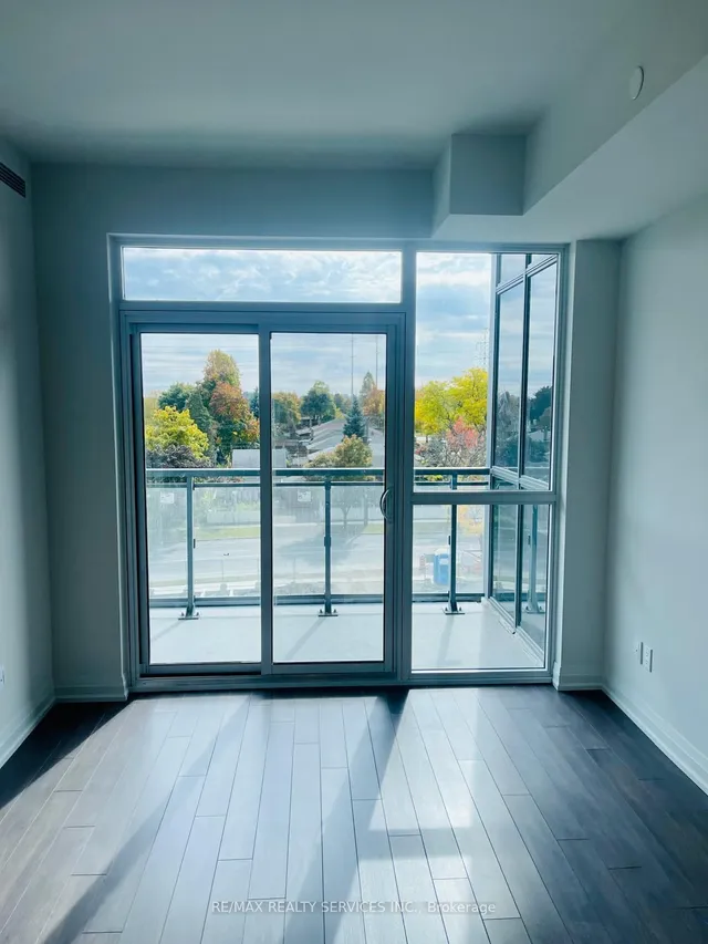 Additional image 12 of 10 Meadowglen Pl Unit 407