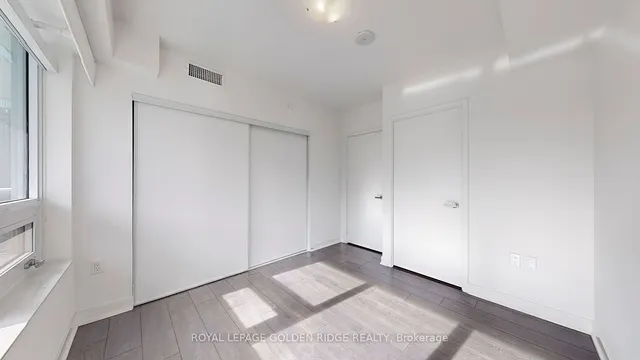 Additional image 16 of 195 Redpath Ave Unit 1510