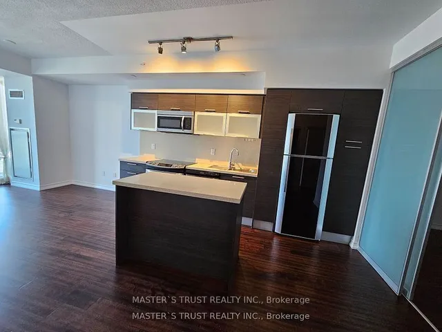 Additional image 10 of 386 Yonge St Unit 4604