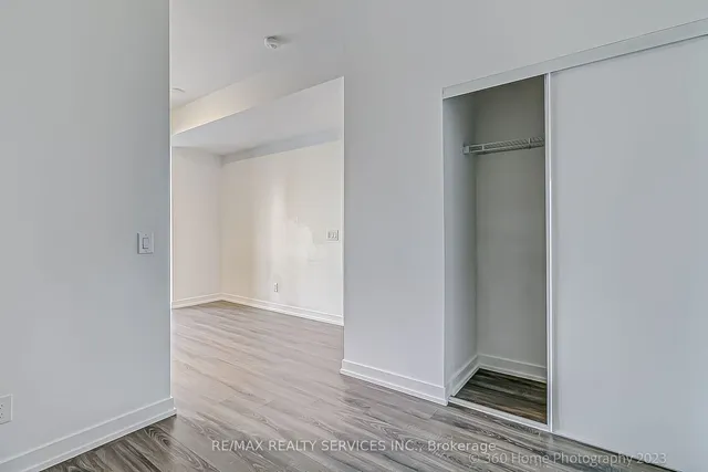 Additional image 10 of 20 Edward St Unit 1719