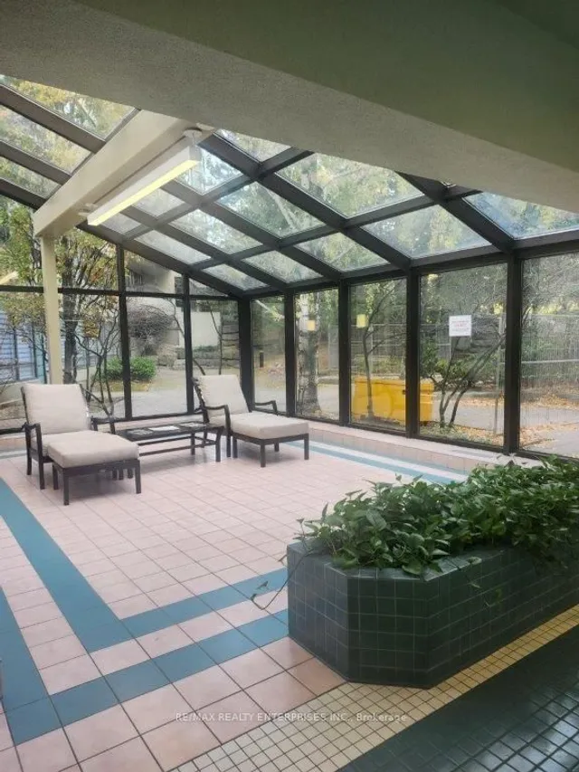 Additional image 26 of 24 Hanover Rd Unit 309