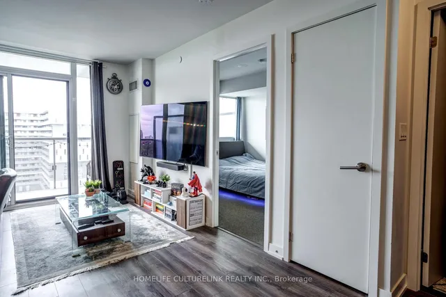 Additional image 18 of 120 Varna Dr Unit 1220