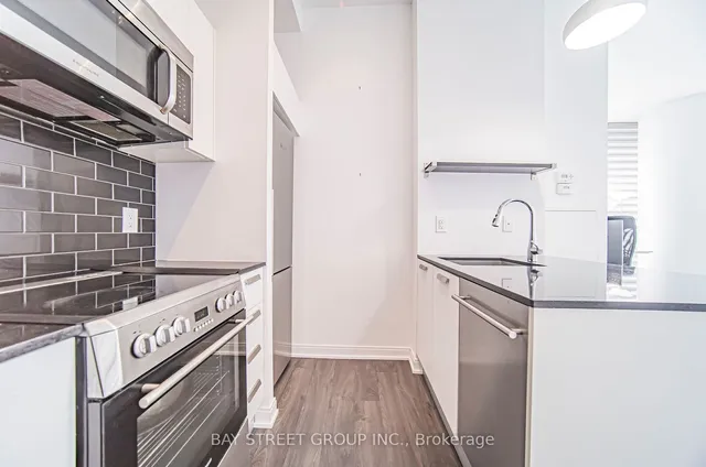 Additional image 9 of 42 Charles St Unit 2908