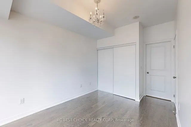 Additional image 18 of 105 George St Unit 411