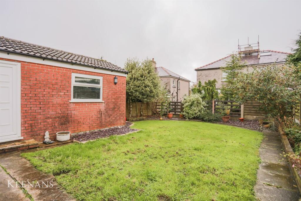 Additional image 18 of Oakeneaves Avenue, Burnley